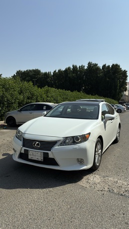 Jeddah, Vehicles, Cars & Trucks , SAR 51,  Lexus ES 350,  2013,  Automatic,  208000 KM,  Lexus ES350  For Sale