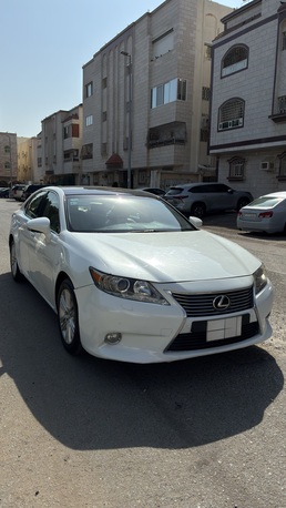 Jeddah, Vehicles, Cars & Trucks , SAR 51,  Lexus ES 350,  2013,  Automatic,  208000 KM,  Lexus ES350  For Sale