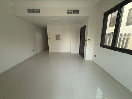 Dubai, Villas, AED 110000,  2100 Sq. Feet,  R2EM ( 3+Maid) L Shape Garden B2B Available For Rent