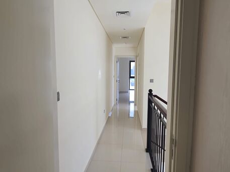 Dubai, Villas, AED 110000,  2100 Sq. Feet,  R2EM ( 3+Maid) L Shape Garden B2B Available For Rent