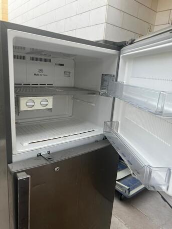 Al Yasmin, Appliances, SAR 300,  Large Fridge For Sale For SAR 300