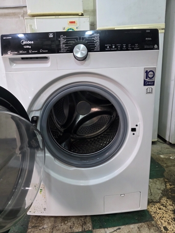 Ad Diriyah, Appliances, SAR 1200,  Midea 12KG Washing Machine With Steam Drying &ndash; Same As New