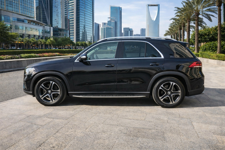 Riyadh, Vehicles, Cars & Trucks , SAR 169000,  Mercedes-Benz GLE,  2019,  Automatic,  40000 KM,  Mercedes GLe450 , Only 40K