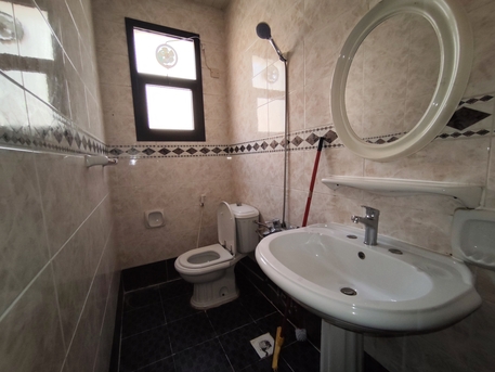 Mahooz, Apartments/Houses, BHD 240/year,  2 BR,  Mahooz:- 2Bhk Unfurnished Flat On Rent With Ewa..