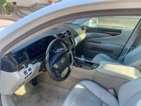 Jeddah, Vehicles, Cars & Trucks , SAR 32000,  Lexus LS 460,  2008,  Automatic,  230000 KM,  Lexus LS460