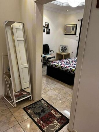 Jeddah, Rooms Available, SAR 1300/month,  Furnished,  Room Available For Rent &ndash; Seprate Furnished Room With Seprate Bath