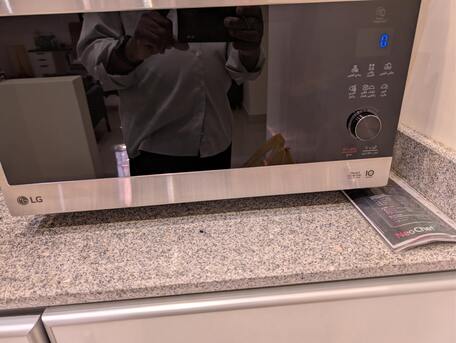Al Arid, Appliances, SAR 550,  LG Microwave Oven Neochef