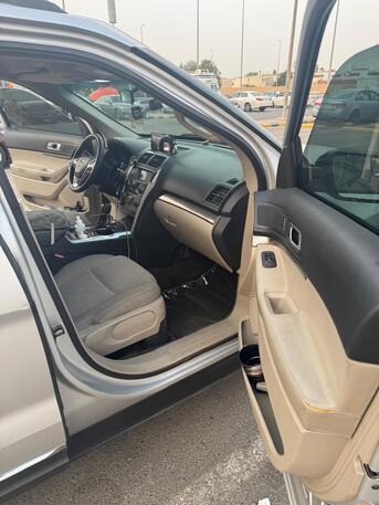 Jeddah, Vehicles, Cars & Trucks , SAR 34000,  Ford Explorer,  2013,  Automatic,  214000 KM,
