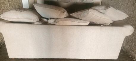 Manama, Household Items, BHD 30,  Good Condition 5 Seater Sofa For Sale ( Urgent Sale )