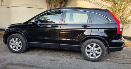 Segaya, Vehicles, Cars & Trucks , BHD 1,  HONDA CRV BLACK,  2009,  Automatic,  140000 KM,  OR SALE &ndash; HONDA CR-V  (Black)