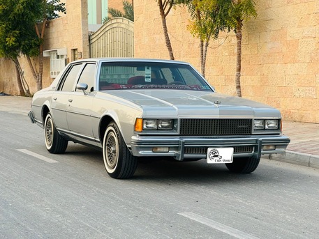 Manama, Vehicles, Cars & Trucks , BHD 7800,  Chevrolet Caprice Classic,  1977,  65000 KM,  ▓█▇▅ Classic - Low Mileage - Well Maintained ▅▇█▓