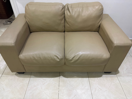 Al Aziziyyah, Furniture, SAR 650,  2 Seater And 2 Single Leather Seater Sofa