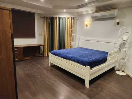 Al Murabba, Rooms Available, Executive Bachelor Room Available In Private Villa 2500/-