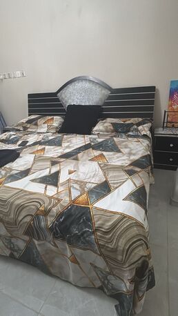 Jeddah, Furniture, SAR 1100,  Bed & Almarah - Very Good Condition