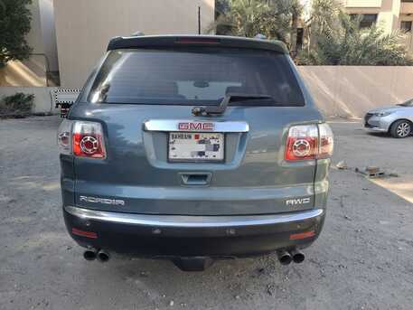 Umm Al Hassam, Vehicles, Cars & Trucks , BHD 1,  Gmc Acadia,  2010,  Automatic,  210000 KM,  G M C Acadia, Excellent Condition, Call 34344863