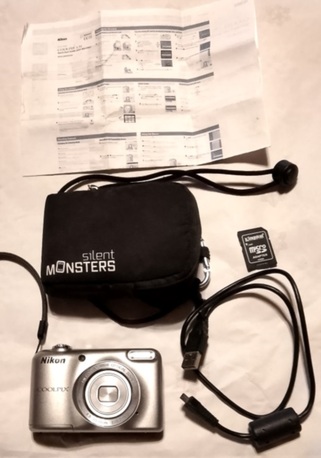 Rome, Photo & Video, EUR 100,  Nikon Coolpix Camera