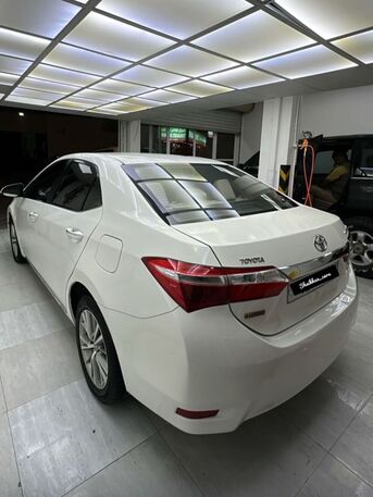 East Riffa, Vehicles, Cars & Trucks , BHD 3900,  Toyota Corolla,  2015,  Automatic,  210000 KM,   GLi 2.0 -