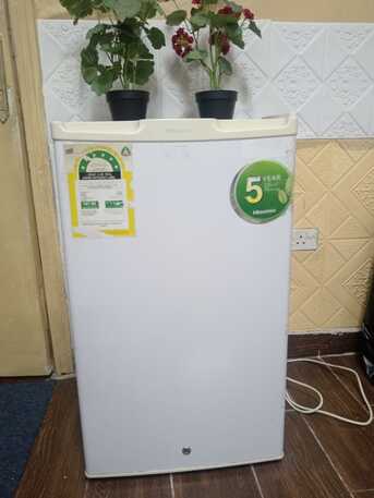 Jeddah, Household Items, SAR 320,  Small Refrigerator & Stove