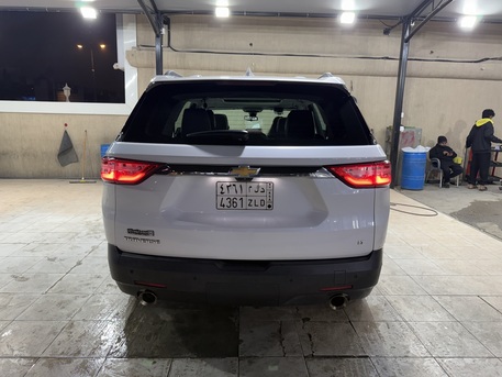 Dammam, Vehicles, Cars & Trucks , SAR 80000,  Chevrolet Traverse Premier,  2019,  Automatic,  140000 KM,  Selling Chevrolet Treavese, Full Option, Maint In GMC, No Acc, Minor Scratches