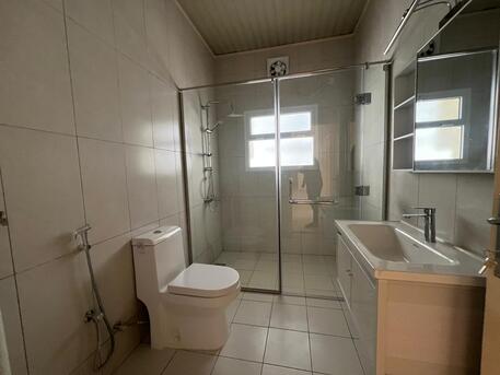 Janabiya, Villas, BHD 400,  300 Sq. Meter,  Spacious Compound Villa With Large Garden | Barbar