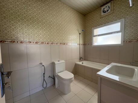 Janabiya, Villas, BHD 400,  300 Sq. Meter,  Spacious Compound Villa With Large Garden | Barbar