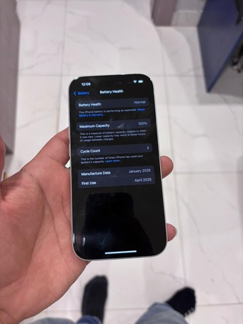 Hara, Mobile Phones, SAR 2800,  Iphone 16 White 128gb New Unused Cycle Count 3