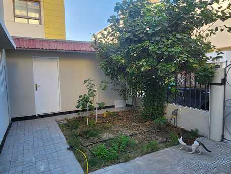 Salmaniya, Villas, BHD 600,  450 Sq. Meter,  Villa For Rent In A Very Prime Location