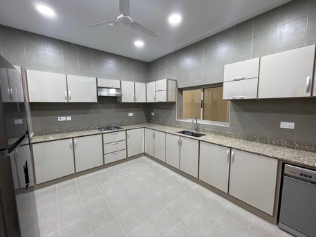 Umm Al Hassam, Apartments/Houses, BHD 700/month,  Furnished,  4 BR,  Spacious 4 BHK Semi Furnished Villa For Rent In Umm Al Hassam