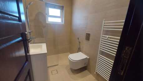 Amman, Apartments/Houses, JOD 13000/year,  4 BR,  300 Sq. Meter,  Spacious Apartment For Rent In Al Swafiyieh