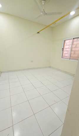 Salmaniya, Apartments/Houses, BHD 160/month,  1 BR,  1 Bedroom Unfurnished Flat For Rent With Ewa Unlimited