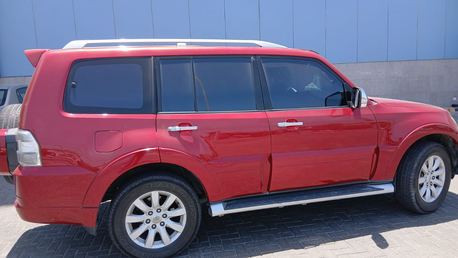 Hidd, Vehicles, Cars & Trucks , BHD 3000,  Mitsubishi Pajero,  2010,  Automatic,  193108 KM,  Pajero