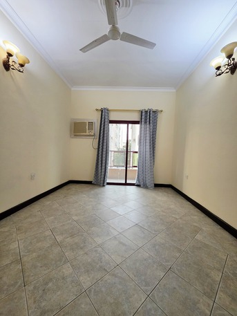 Hoora, Apartments/Houses, BHD 200/month,  2 BR,  - Very Neet & Clean Semi Furnished 2 BHK Flat With Ewa @200/BD In Hoora