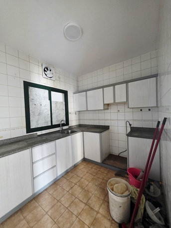 Hoora, Apartments/Houses, BHD 200/month,  2 BR,  -Very Bright & Neet Semi Furnished 2 BHK Flat Without Ewa @200/BD In Hoora