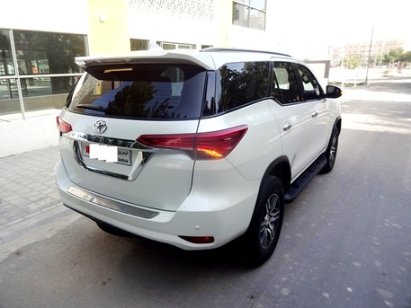 Umm Al Hassam, Vehicles, Cars & Trucks , BHD 7600, Toyota Fortuner, 2017, Automatic, 130000 KM, 4X4 2.7L V4 Agency Maintained Neat Clean Car For Sale Expat Leaving !