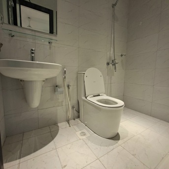 Salmaniya, Apartments/Houses, BHD 225/month,  2 BR,  Brand New Semi Furnished 2 BHK With Ewa In Salmaniya,Lift,Neat & Clean Flat @ 35547951