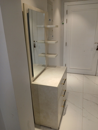 Khobar, Furniture, SAR 400,  Single Dresser With Stool