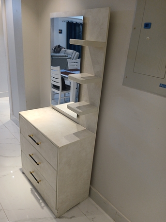 Khobar, Furniture, SAR 400,  Single Dresser With Stool