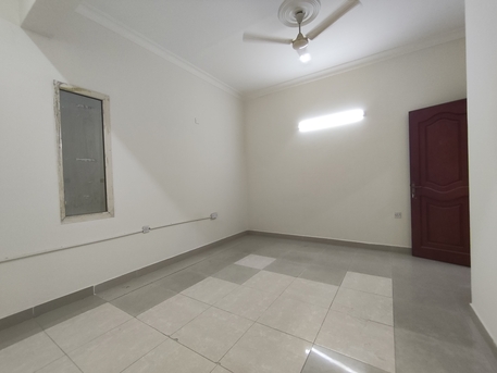 Budaiya, Apartments/Houses, BHD 110/year,  1 BR,  Budaiya:- Groundfloor Studio Flat On Rent With Unlimited Ewa,110Bd