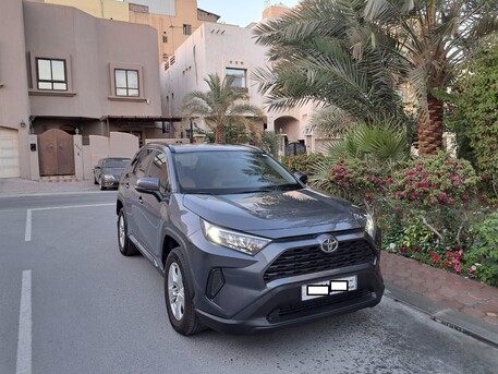 Riffa, Vehicles, Cars & Trucks , BHD 7200,  Toyota RAV4,  2021,  Automatic,  190000 KM,  Excellent Condition