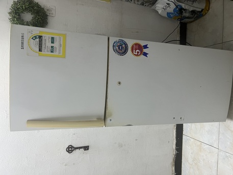 Riyadh, Appliances, SAR 350,  Fridge,refrigerator,ثلاجه