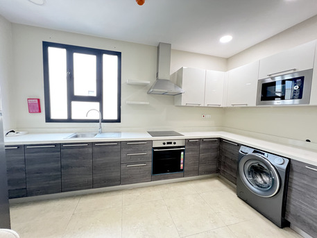 Saar, Apartments/Houses, BHD 430/month,  3 BR,  170 Sq. Meter,  Modern Family Building | Near St. Christopher&rsquo;s School | Saar