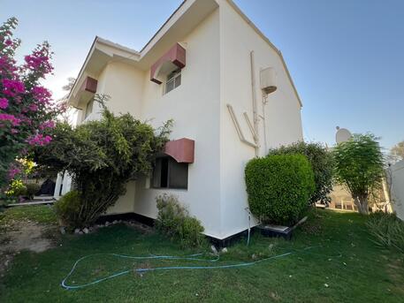 Budaiya, Villas, BHD 450,  350 Sq. Meter,  Spacious 4BHK Family Villa | Garden | Maid Room