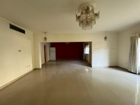 Budaiya, Villas, BHD 450,  350 Sq. Meter,  Spacious 4BHK Family Villa | Garden | Maid Room