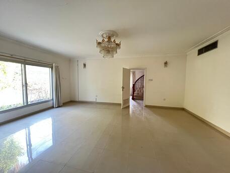 Budaiya, Villas, BHD 450,  350 Sq. Meter,  Spacious 4BHK Family Villa | Garden | Maid Room
