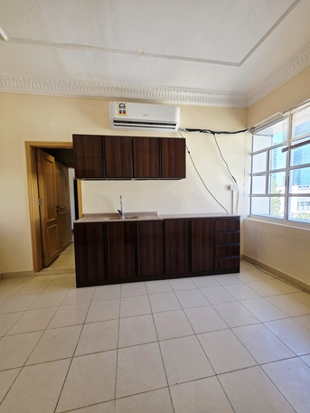 Hoora, Apartments/Houses, BHD 170/month,  1 BR,  -Very Neet & Clean Semi Furnished 1 BHK Flat With Unlimited Ewa @170/BD In Hoora