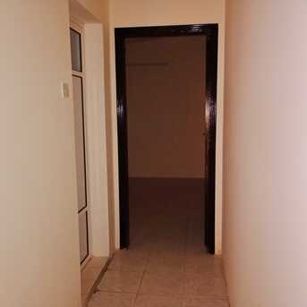 Salmaniya, Apartments/Houses, BHD 200/month,  2 BR,  BHD:-200/month UN FURNISHED 2 BHK APARTMENT FOR RENT IN SALMANIYA -: MUNEEB *35041493