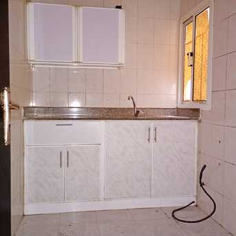 Salmaniya, Apartments/Houses, BHD 200/month,  2 BR,  BHD:-200/month UN FURNISHED 2 BHK APARTMENT FOR RENT IN SALMANIYA -: MUNEEB *35041493