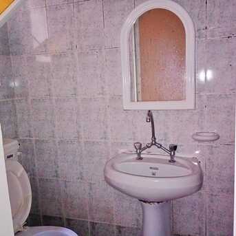 Salmaniya, Apartments/Houses, BHD 200/month,  2 BR,  BHD:-200/month UN FURNISHED 2 BHK APARTMENT FOR RENT IN SALMANIYA -: MUNEEB *35041493