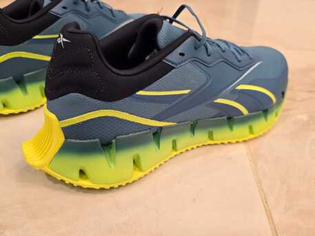 Jeddah, Household Items, SAR 400,  Sports Shoes. New. Reebok. Blue Color. New