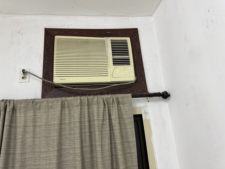 Dammam, Air Conditioners, AC , Kitchen Set And Home Curtain For Sale